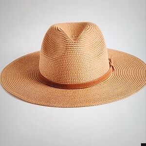 Torrid straw Fedora